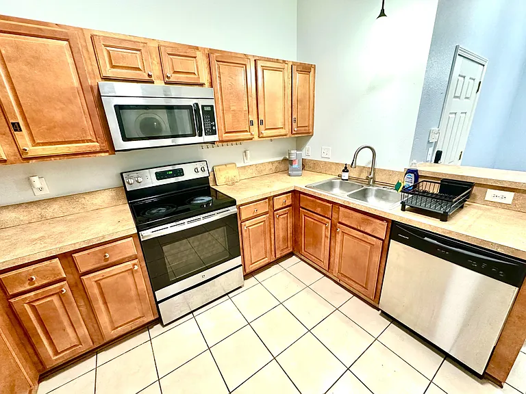 Amarante Cir — Photo 10