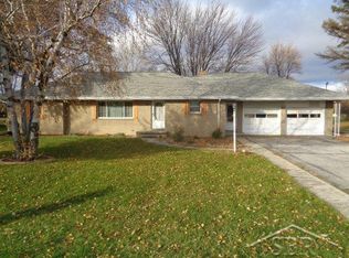 2640 Shattuck Rd, Saginaw, MI 48603