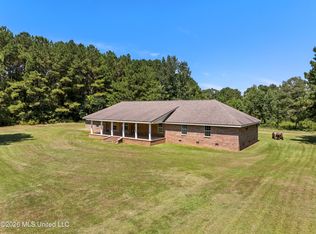28 J D Aultman Rd, Sumrall, MS 39482