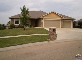 6326 SW 48th Pl, Topeka, KS 66610