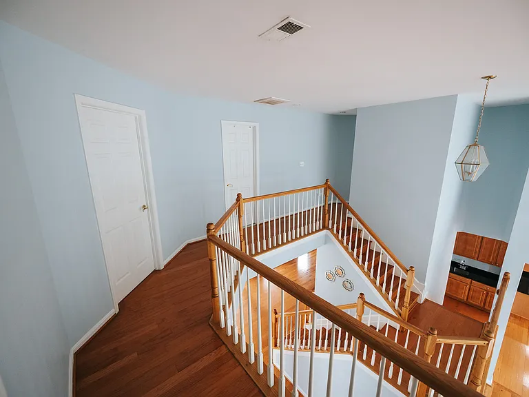1832 Woods Edge Dr NE — Photo 17