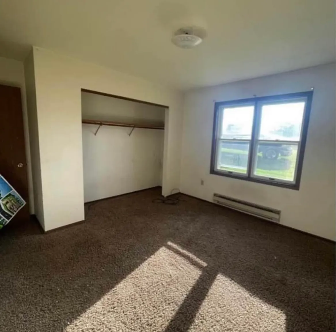 2 bed, 650 sqft, $1,100 — Photo 3
