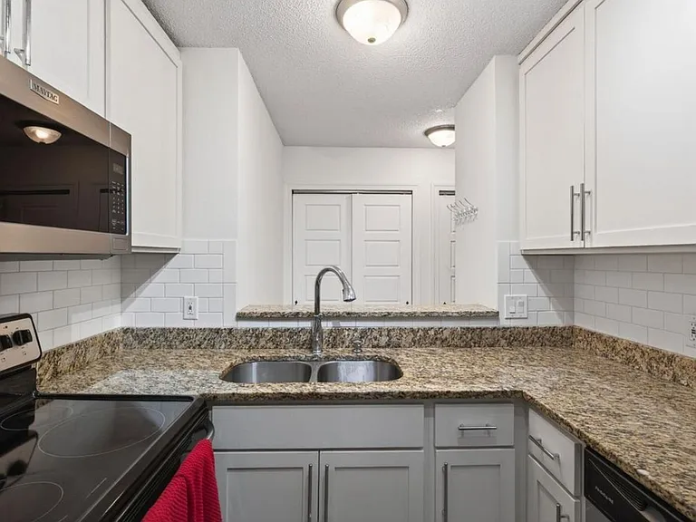 4664 Tower St SE #212 — Photo 4