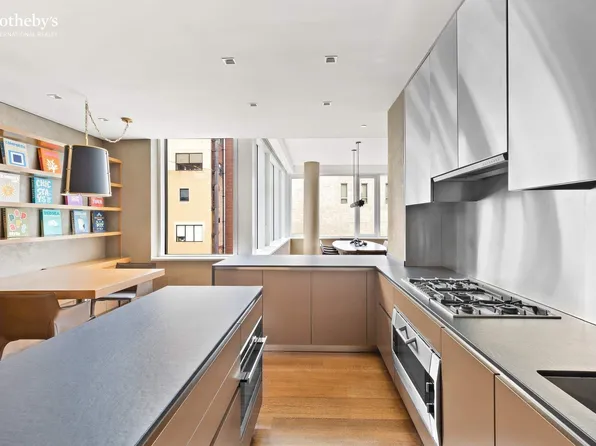 350 West Broadway image 4 of 15