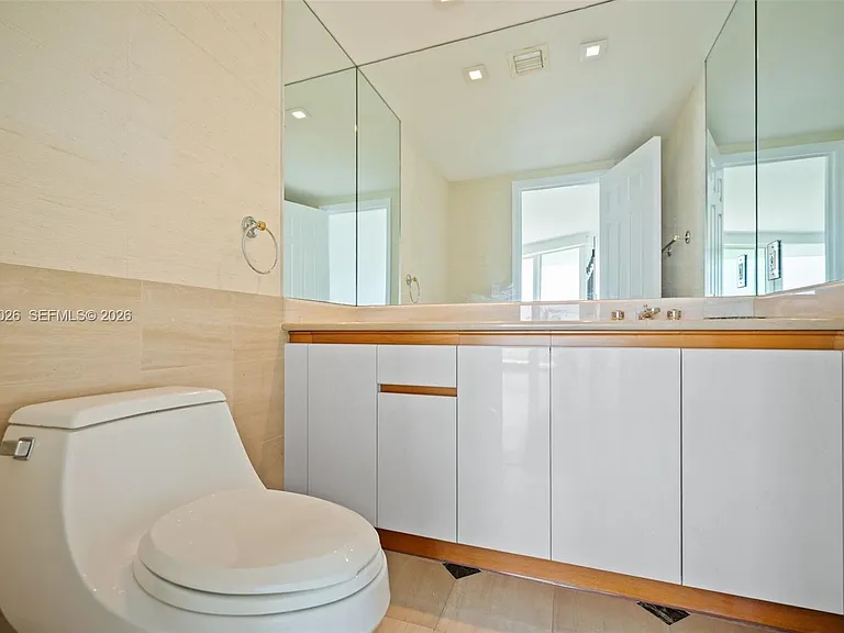 1643 Brickell Ave #702 — Photo 13