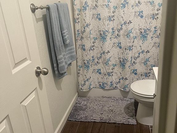 5th image of 6532 E Fern Ave