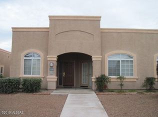1936 W Demetrie Loop, Green Valley, AZ 85622