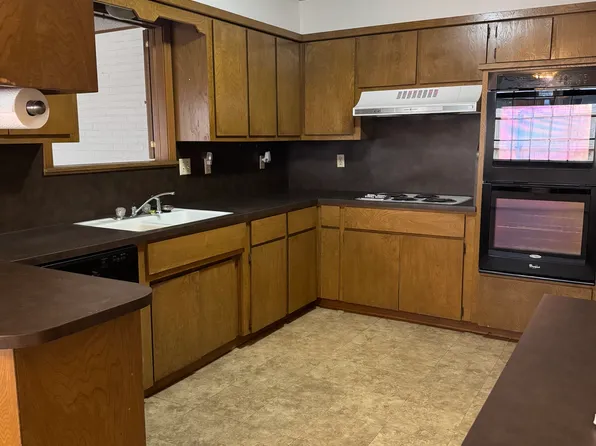 6308 NW 82nd St, Oklahoma City, OK 73132