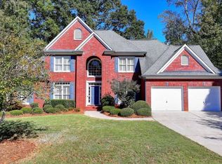 1333 Riverview Run Ln, Suwanee, GA