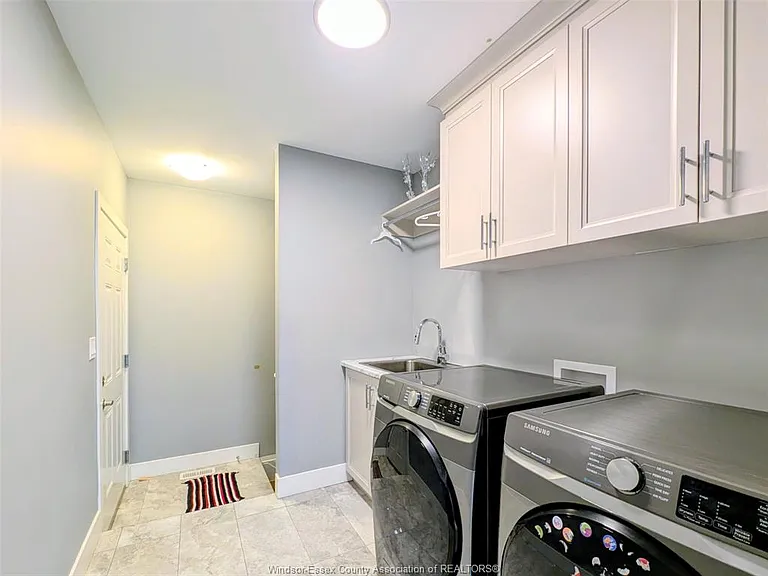 1192 Copeland Ave — Photo 18
