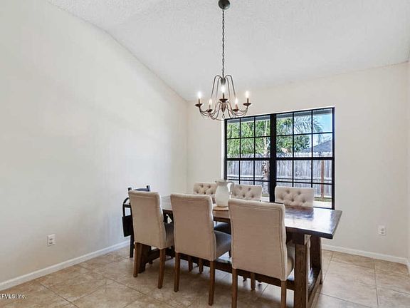 5th image of 4351 Pebble Brook Dr