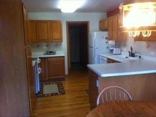 3rd image of 1012 Golden Ave