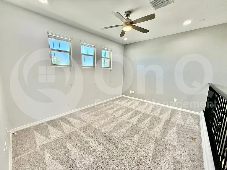 1312 E Gemini Pl — Photo 16