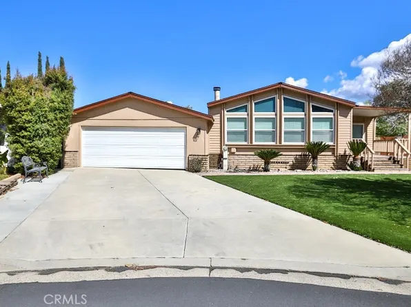 10328 Dusty Lane Ct, Corona, CA 92883