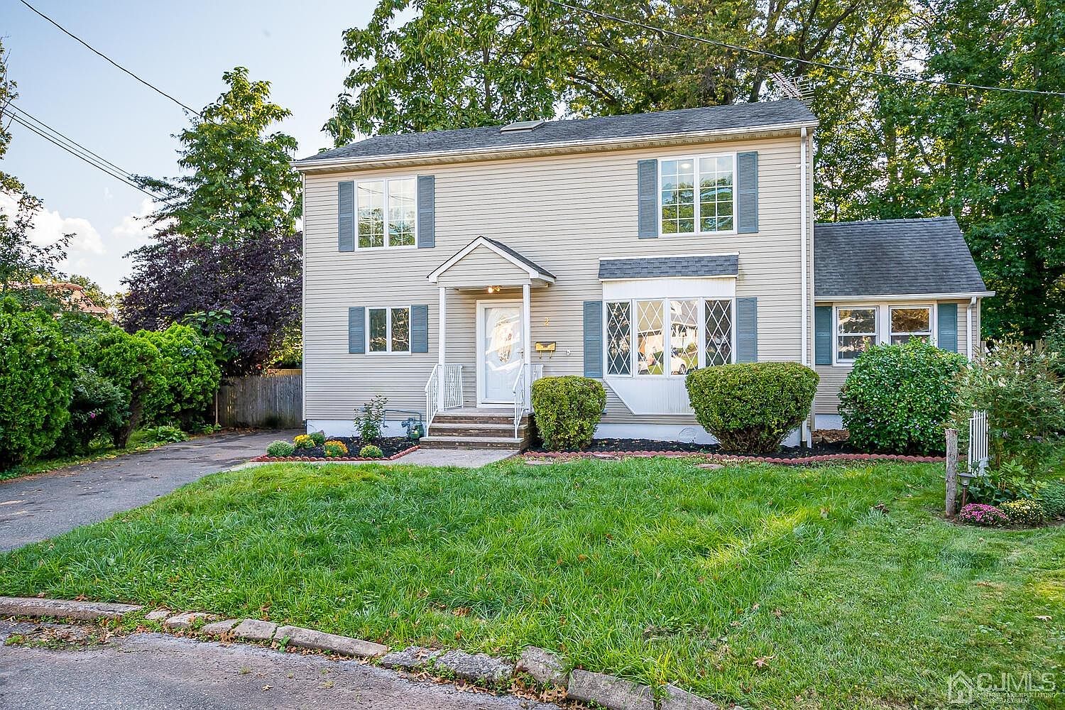 2 Forrest St, Iselin, NJ 08830 | Zillow