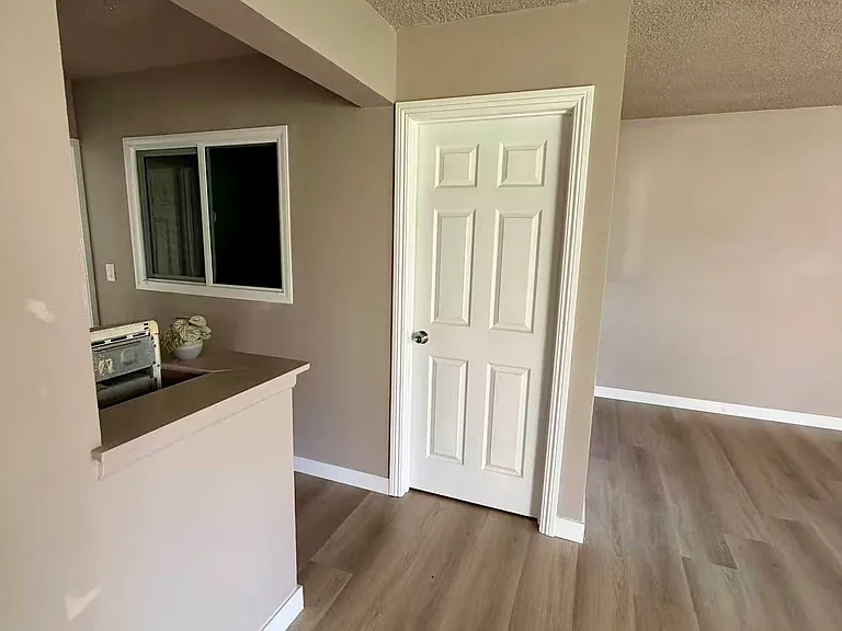 10671 Tibbs Cir — Photo 6