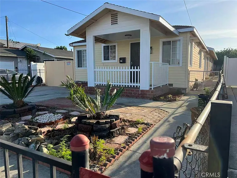 517 N Rural Dr — Photo 1