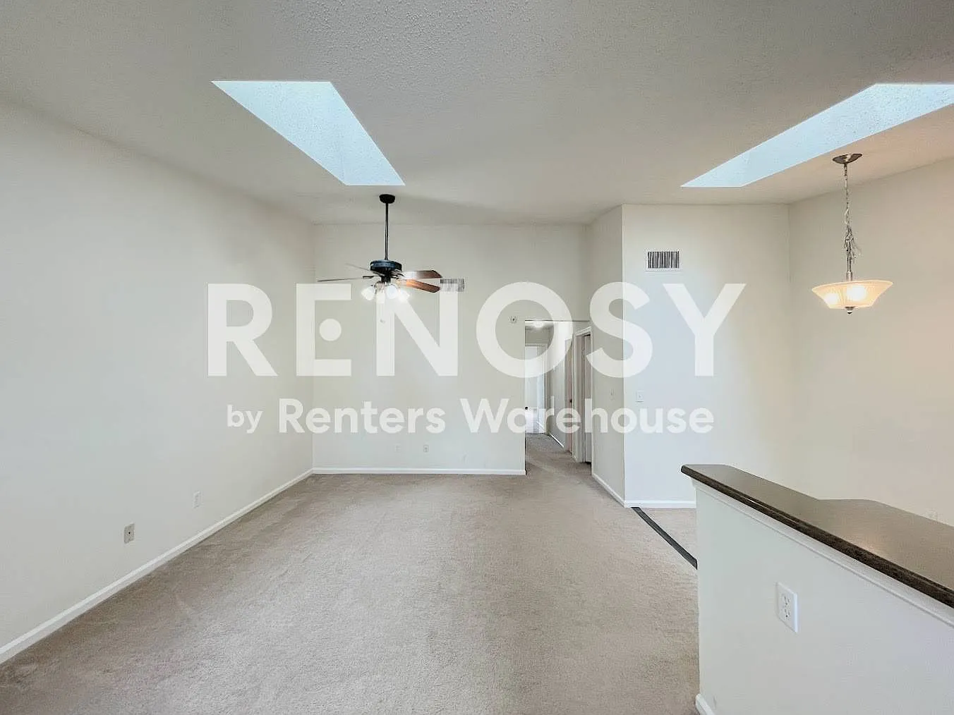 Cozy Townhome! — Photo 4