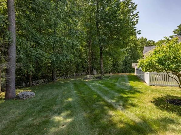 20 Cornerstone Road, East Kingston, NH 03827