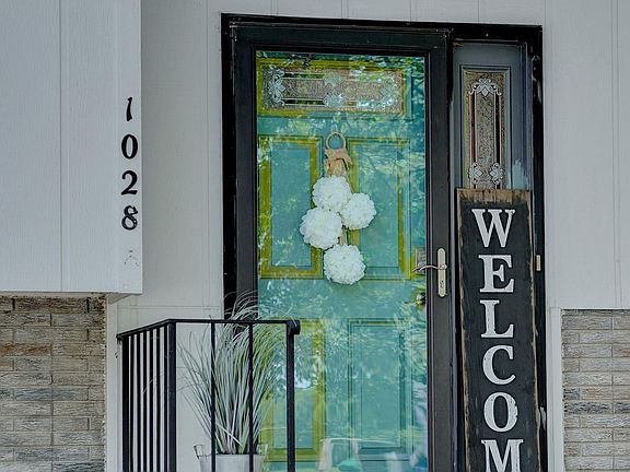 4th image of 1028 N 51st St