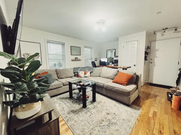 233 D St #1, South Boston, MA 02127