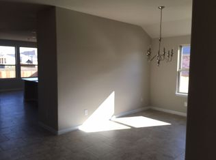 6905 Leonardo Dr, Round Rock, TX 78665