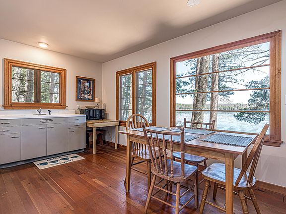 4th image of 9280 Hearthwood Ln