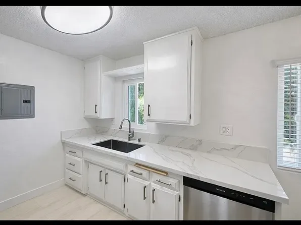 9582 Maureen Dr #5, Garden Grove, CA 92841