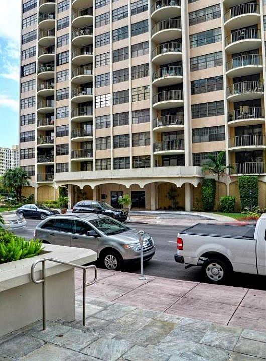 2nd image of 66 Valencia Ave APT 1202