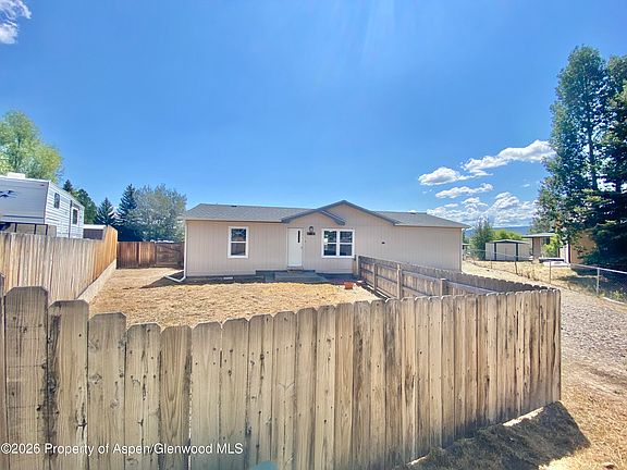 3rd image of 1054 Sage Ct