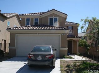 19822 Christopher Ln, Santa Clarita, CA 91350