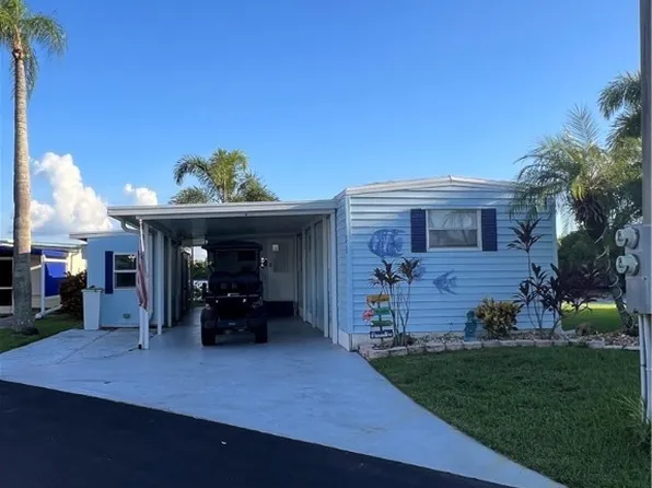 31 Channel Ln, Fort Myers, FL 33905
