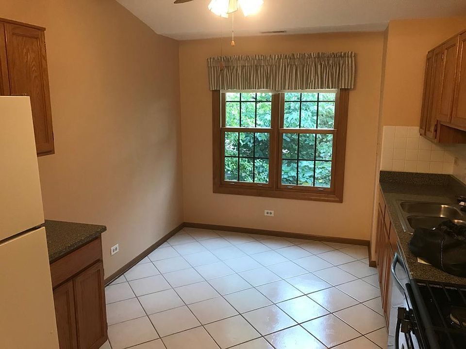 1st image of 216 Stoneybrook Ln #2D