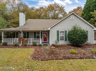 126 W Shenandoah Road, West End, NC 27376
