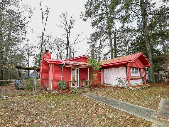 4th image of 301 Oakwood Dr