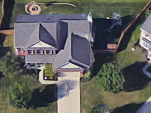 2nd image of 8932 Lavender Ct