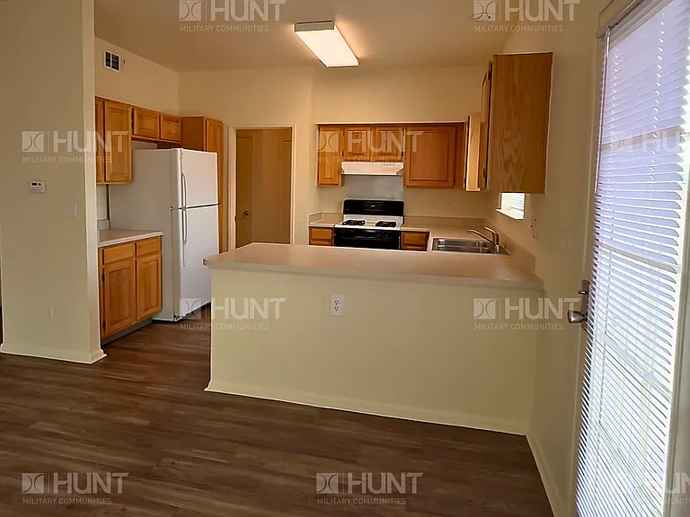 8309B W Sandia Cir SE — Photo 7