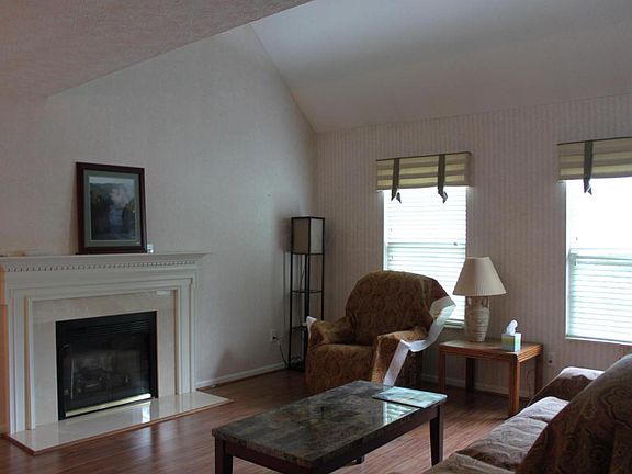 3rd image of 6286 McNaughten Place Ln