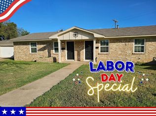 2527 Normont Cir, Fort Worth, TX 76103