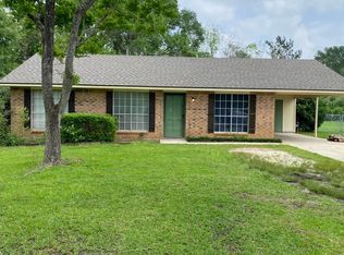 1118 N Texas St, Deridder, LA 70634
