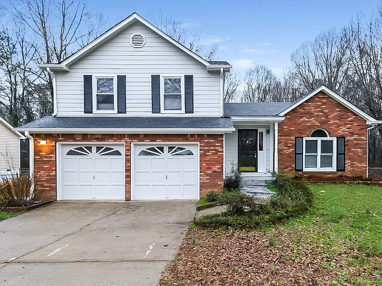 162 Blue Heron Dr — Photo 1