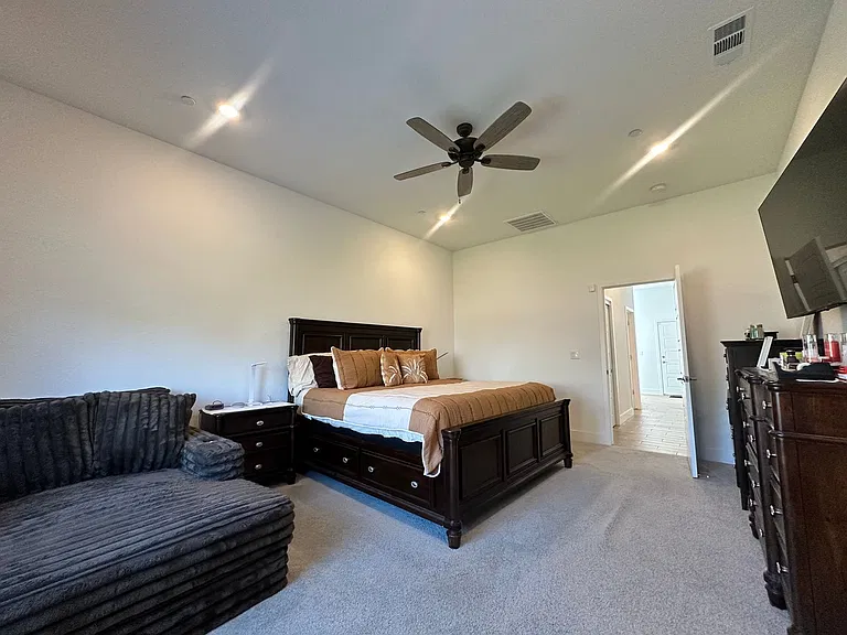 3803 N Santa Fe St — Photo 11
