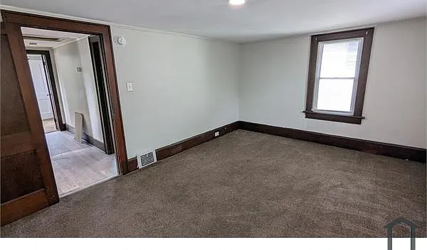 2248 East Ave — Photo 25