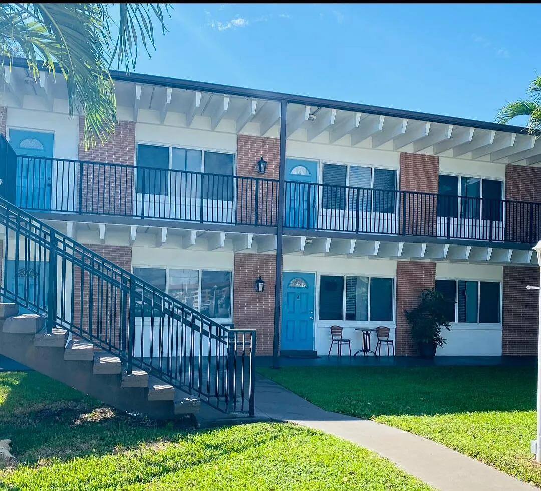 1 bed, 1.0 bath, 1100 sqft, $1,875 — Photo 1