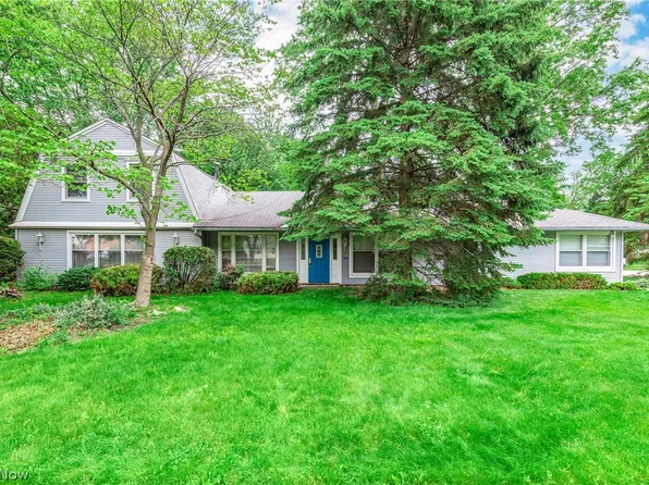 457 Dover Center Rd, Bay Village, OH 44140