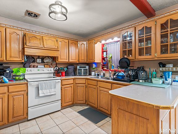 5th image of 166 Glenwood Road