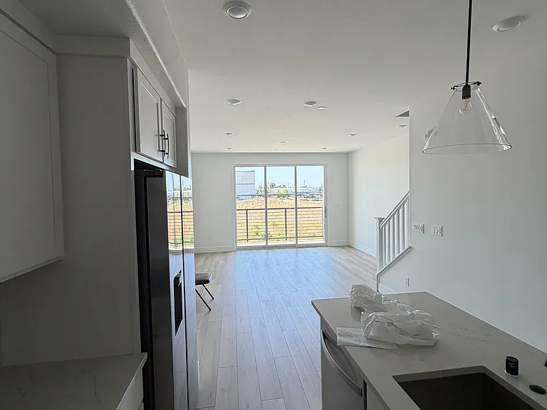 610 Chamise Way — Photo 15