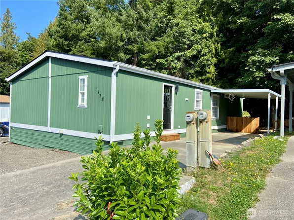 1328 NE Steele Creek Lane #1328, Bremerton, WA 98311
