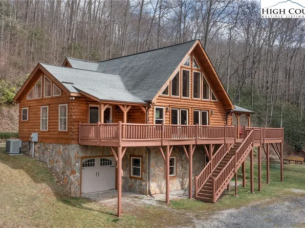 642 Golden Trout Drive, Burnsville, NC 28714