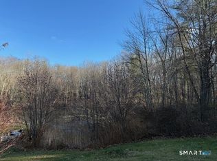 Center Road, Woodstock, CT 06281